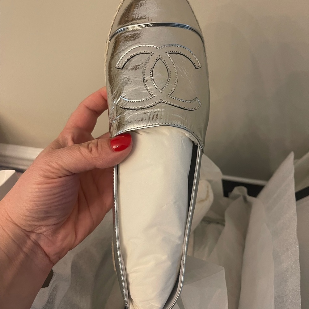 Chanel Brand new Full Set Espadrille size 39